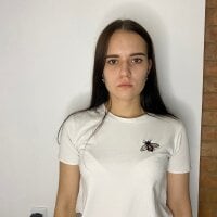 MariamMerab's Offline Chat Room