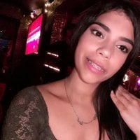 غرفة دردشة abigailsantacruz دون اتصال