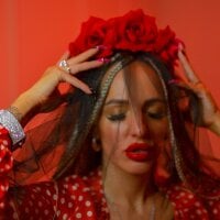 MonicaMaxwel's Avatar Pic