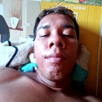 Daniidanii69's Offline Chat Room