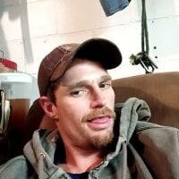 fishingbert's Offline Chat Room