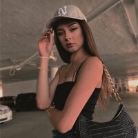 LorraineDow's Live Sex Cam Show