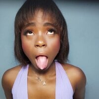 LindaBird webcam model