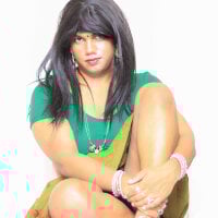 addictedtobeingfemme's Offline Chat Room