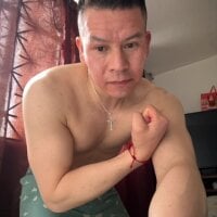 Manu0586 webcam model