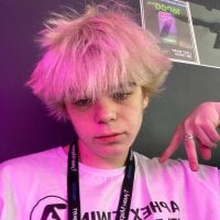 kiracursed1's Avatar Pic