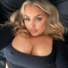 CurvyCassy22X