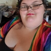 BigBitch001's Offline Chat Room