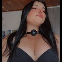 Vídeos XXX y shows de cámaras en directo de Konny-19 | xHamsterLive