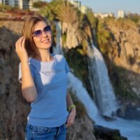 Liliana999's Offline Chat Room