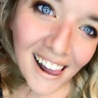 bellesussex's Offline Chat Room