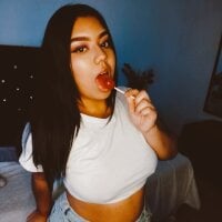 SadieFoster model avatar