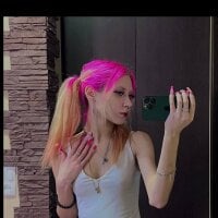 Lola_Levvis webcam