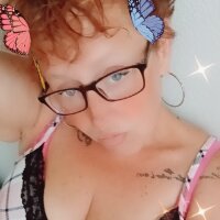 SexyRedGilf's Profile Pic