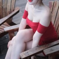 Laylaa_68 webcam model