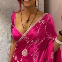 Komal_nenshi webcam model