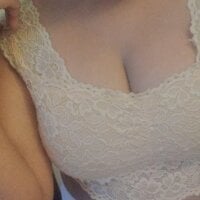 Little_toy_girl webcam model