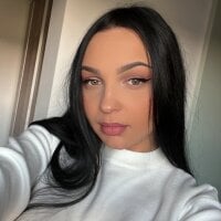 Kayla-Sexy-Ass' Offline Chat Room