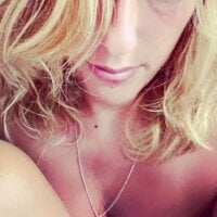 LoganadnlunaLive Webcam