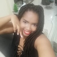 melissaertiagax's Offline Chat Room