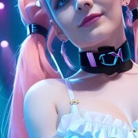 DirtyLittleThang Adlı Modelin Çevrimdışı Sohbet Odası