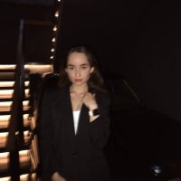 BonnieLew офлайн чат стая