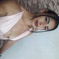 hilarious1258's Offline Chat Room