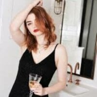 Andrea_Sunshine's Offline Chat Room