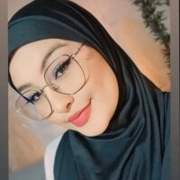 heluejamil webcam model