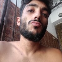 MrParlo webcam model