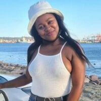 Blakeden69's Offline Chat Room