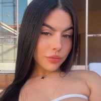 lilyliliana2539 webcam model
