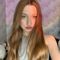 CarrieMooref офлайн чат стая