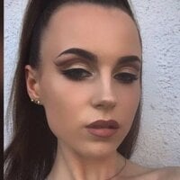 GirlNext_Door 离线聊天室