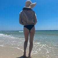 freethekitty's Offline Chat Room