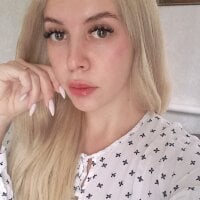 lovelybebe webcam model
