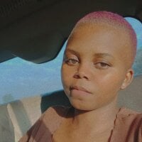 DarkAndLovelyBunny webcam