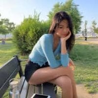 Miss_bril8 Adlı Modelin Çevrimdışı Sohbet Odası