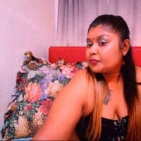 IndianBarbie00 webcam model