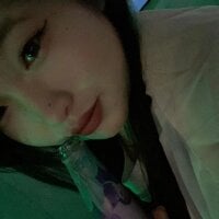 yuanyuanzhibo webcam model