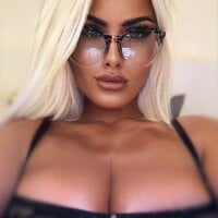 xBarbieBimbox's Profile Pic