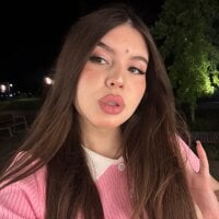 SeeTorpey webcam model