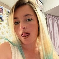 blondemariexx's Offline Chat Room