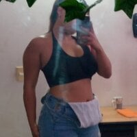 Offline chatovací místnost _sophia_black