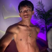 santinaughty webcam model