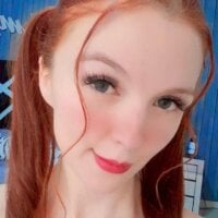 Hally_a Adlı Modelin Çevrimdışı Sohbet Odası