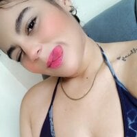 Scarlet__tommyLive Webcam