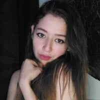 Rossee-teen1's Offline Chat Room