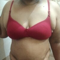 TAMIL_ELAKKIYA webcam model