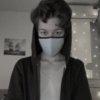 mocking__bird Adlı Modelin Çevrimdışı Sohbet Odası